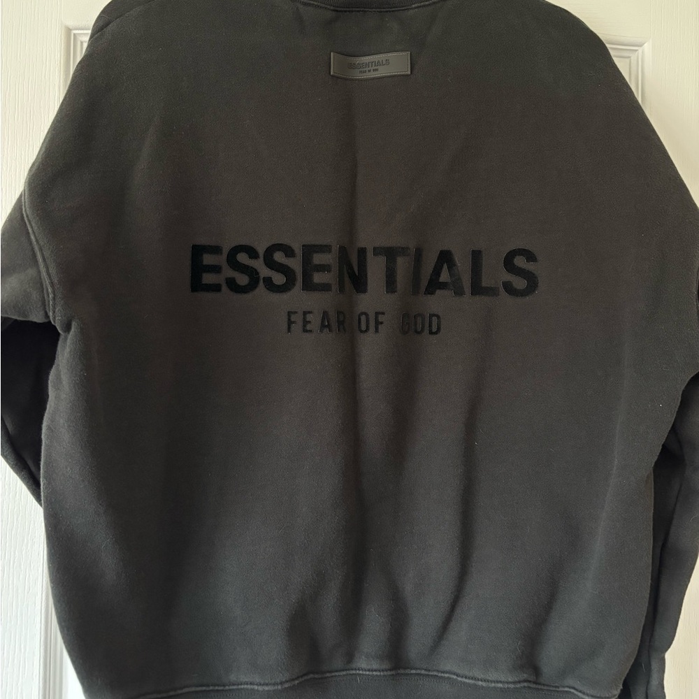 Essentials Women’s Charcoal Crewneck Sweater